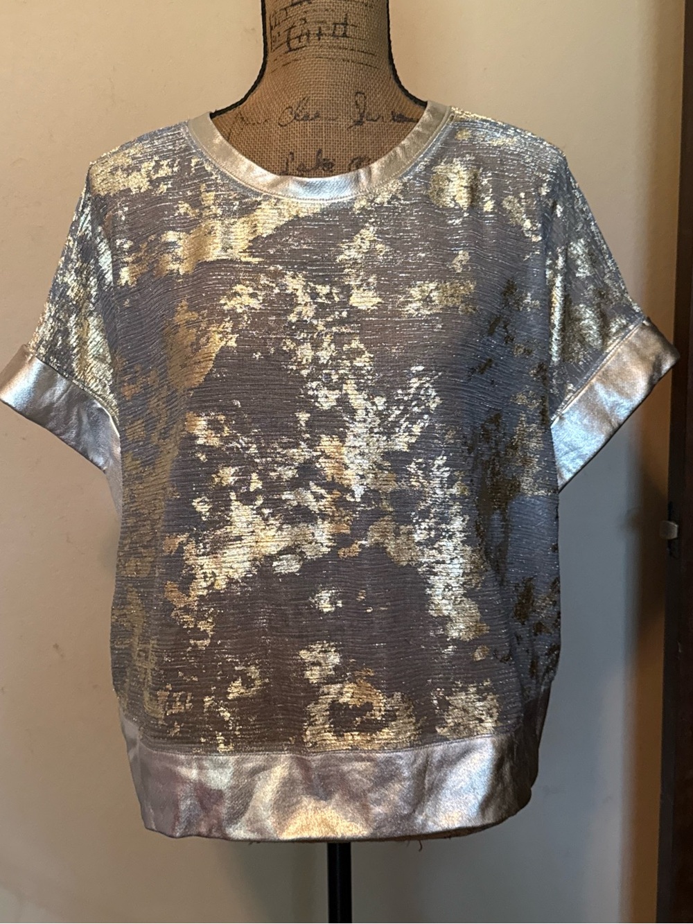 Anthropologie Pilcro shine shell top-New with tag! - Picture 4 of 10